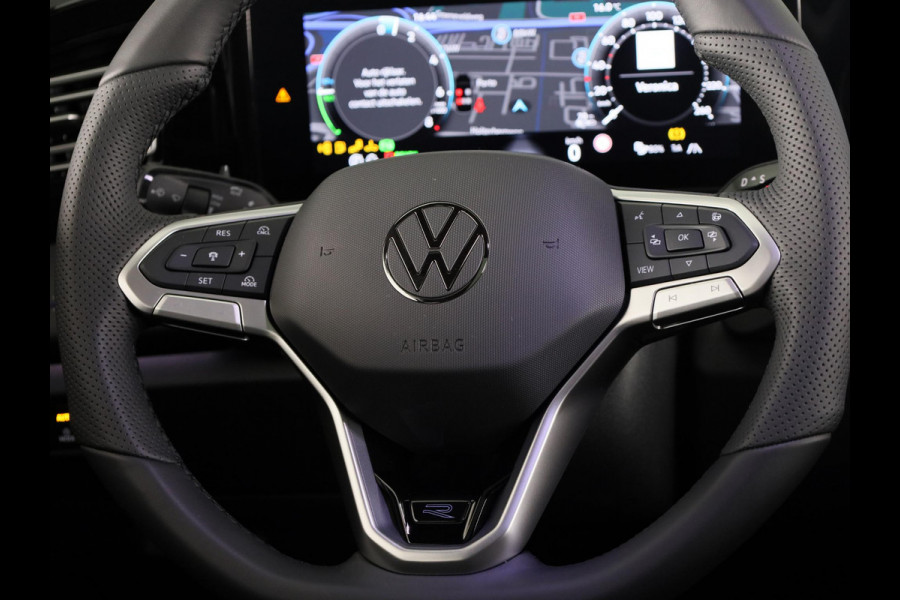 Volkswagen Tiguan R-Line Edition 1.5 eHybrid 204 PK DSG | 20" LM |  Black Style | Stoel & stuurverwarming | Trekhaak |