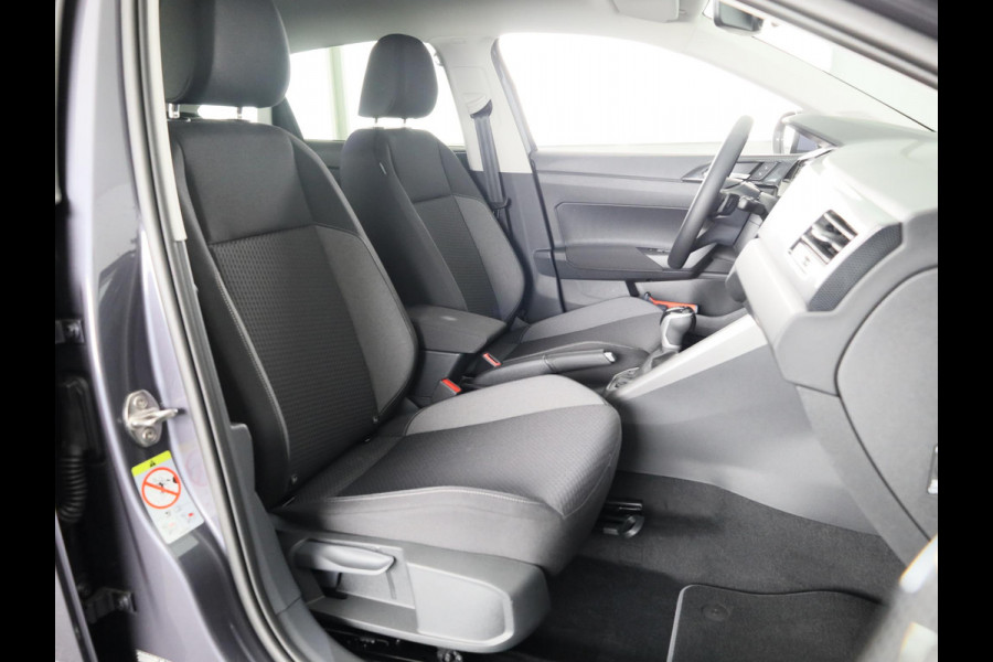 Volkswagen Taigo 1.0 TSI Life Edition 95 PK DSG | 17" LM | Climatronic | Parkeersensoren |