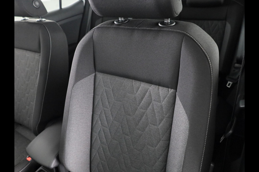 Volkswagen T-Cross Life Edition 1.0 TSI 116 PK DSG | Climatronic | Stoelverwarming | Camera |