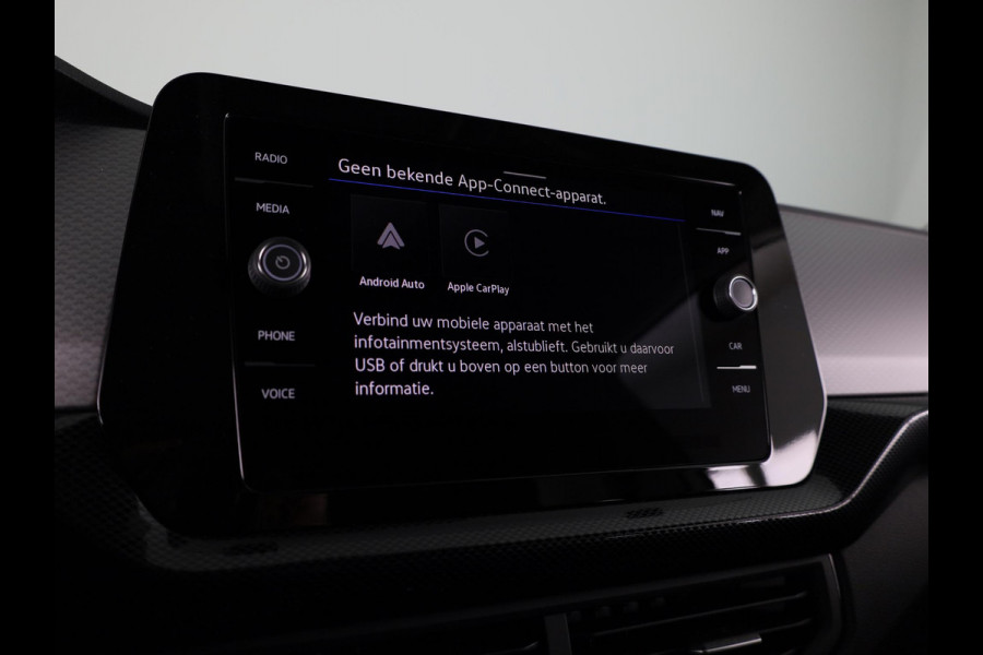 Volkswagen T-Cross Life Edition 1.0 TSI 116 PK DSG | Climatronic | Stoelverwarming | Camera |