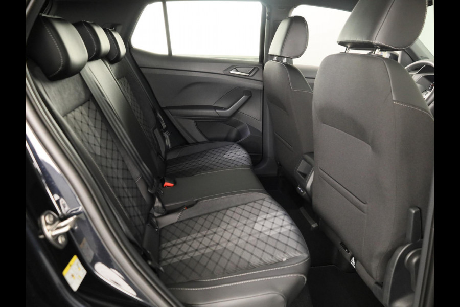 Volkswagen T-Cross R-Line Edition 1.0 TSI 116 PK DSG | 18" LM | Camera | Stoelverwarming | IQ.Light |