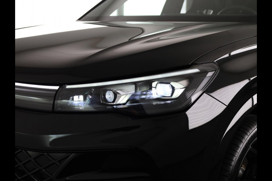 Volkswagen Tiguan R-Line Edition 1.5 eHybrid 150 kW / 204 PK SUV 6 v Panoramadak | Stoelverwarming | Trekhaak