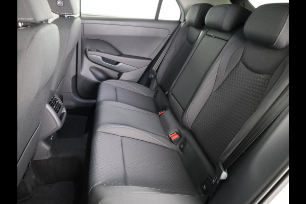 Volkswagen T-Roc Life First Edition 1.5 eTSI 85 kW / 116 PK SUV 7 v Achteruitrijcamera | CarPlay