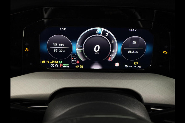 Volkswagen Golf Life Edition 1.5 eHybrid 204 PK | 17 "LM velgen | Stoel & Stuurverwarming | Camera |