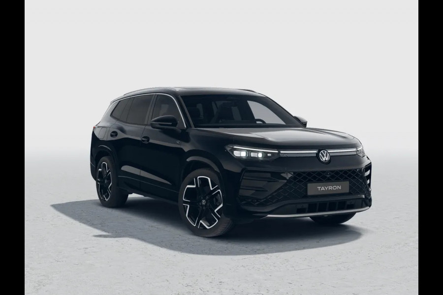 Volkswagen Tayron R-Line Edition 1.5 eHybrid 204 PK | Panoramadak |  Trekhaak | Stoel & Stuurverwarming |