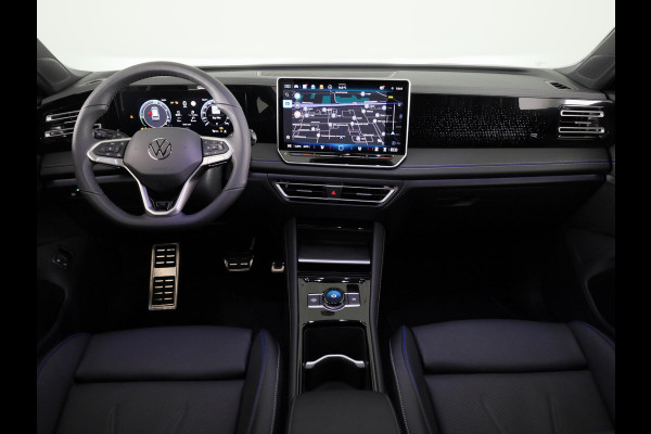 Volkswagen Tiguan R-Line Edition 1.5 eHybrid 200 kW / 272 PK SUV 6 v Panoramadak | Stoelverwarming | Head-Up Display