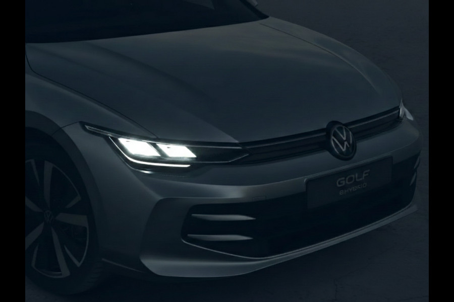 Volkswagen Golf Life Edition 1.5 eHybrid 204 PK | 18 "LM velgen | Stoel & Stuurverwarming | Camera |