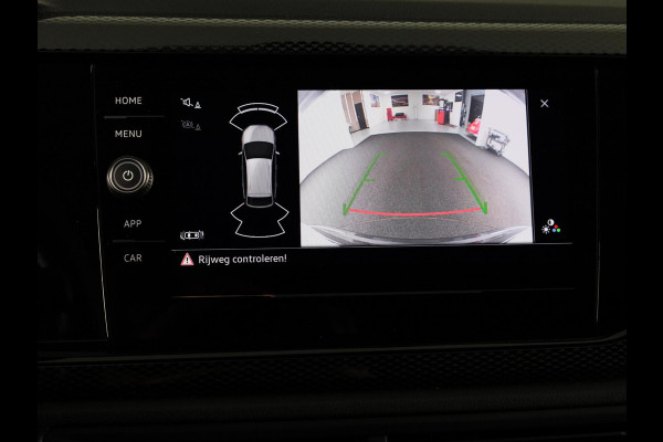 Volkswagen Taigo Life Edition 1.0 95 pk 5 versn. Hand | Climatronic | Stoelverwarming | Camera