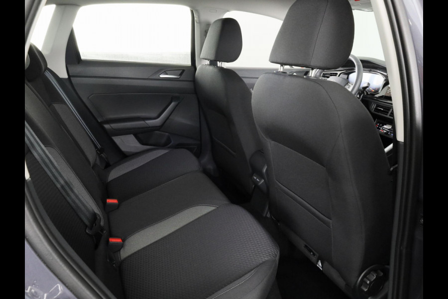 Volkswagen Taigo Life Edition 1.0 95 pk 5 versn. Hand | Climatronic | Stoelverwarming | Camera