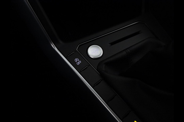 Volkswagen Taigo Life Edition 1.0 95 pk 5 versn. Hand | Climatronic | Stoelverwarming | Camera