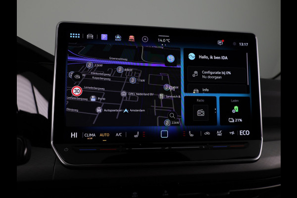 Volkswagen Golf Life Edition 1.5 eHybrid 204 PK | 17 "LM velgen | Stoel & Stuurverwarming | Camera |