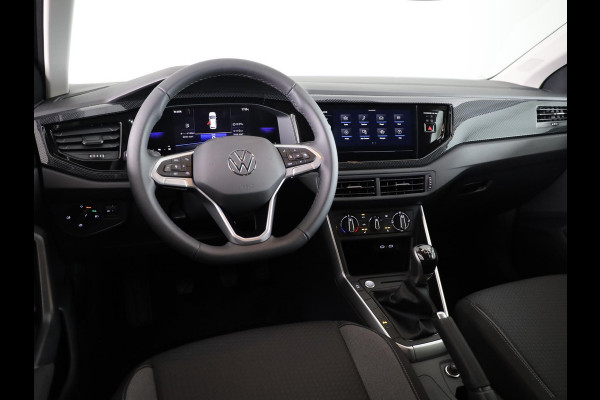 Volkswagen Polo GP Life Edition 1.0 95 pk 5 versn. Hand | 15" LM | Stoelverwarming | Camera |