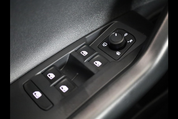 Volkswagen Polo GP Life Edition 1.0 95 pk 5 versn. Hand | 15" LM | Stoelverwarming | Camera |