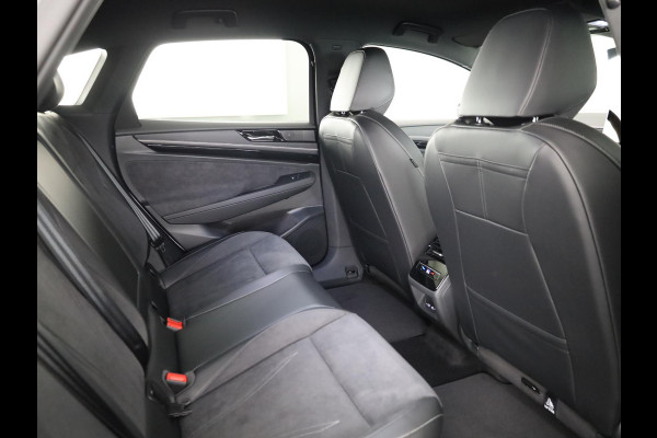 Volkswagen ID.7 Pro Limited Edition 77 kWh accu 286 PK | Velgen 20" | Trekhaak| Stoel & Stuurverwarming |