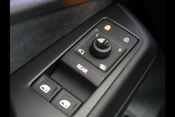 Volkswagen ID.7 Pro Limited Edition 77 kWh accu 286 PK | Velgen 20" | Trekhaak| Stoel & Stuurverwarming |