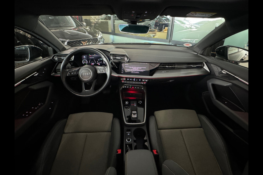 Audi A3 Sportback 40 TFSI e S Line Pano|Keyles|Sfeer|Camera|CarPlay