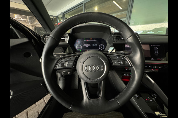 Audi A3 Sportback 40 TFSI e S Line Pano|Keyles|Sfeer|Camera|CarPlay