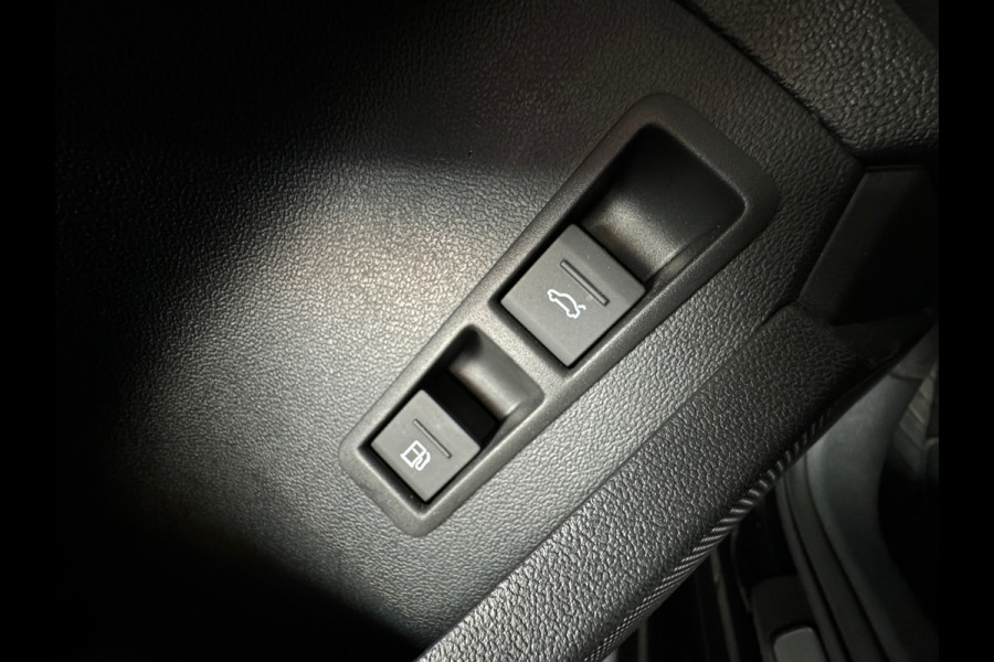 Audi A3 Sportback 40 TFSI e S Line Pano|Keyles|Sfeer|Camera|CarPlay