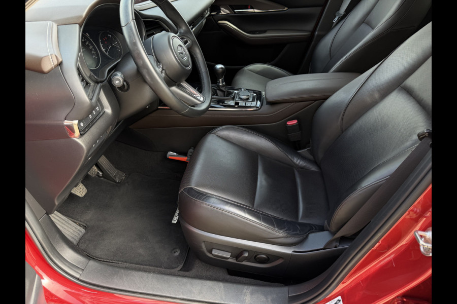 Mazda CX-30 2.0 e-SkyActiv-X M Hybrid Luxury / Trekhaak / Head-Up / Keyless / Leder / Adap. Cruise / Camera