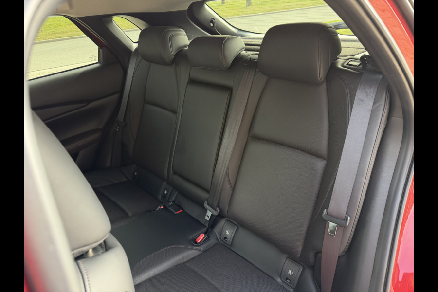 Mazda CX-30 2.0 e-SkyActiv-X M Hybrid Luxury / Trekhaak / Head-Up / Keyless / Leder / Adap. Cruise / Camera
