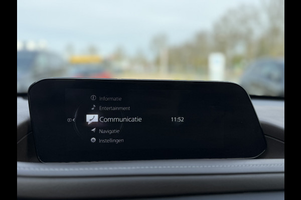 Mazda CX-30 2.0 e-SkyActiv-X M Hybrid Luxury / Trekhaak / Head-Up / Keyless / Leder / Adap. Cruise / Camera