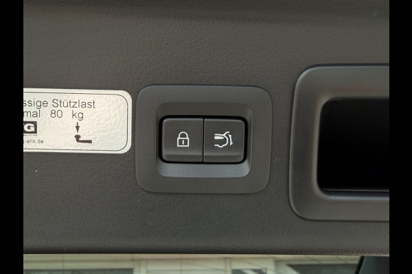 Mazda CX-30 2.0 e-SkyActiv-X M Hybrid Luxury / Trekhaak / Head-Up / Keyless / Leder / Adap. Cruise / Camera