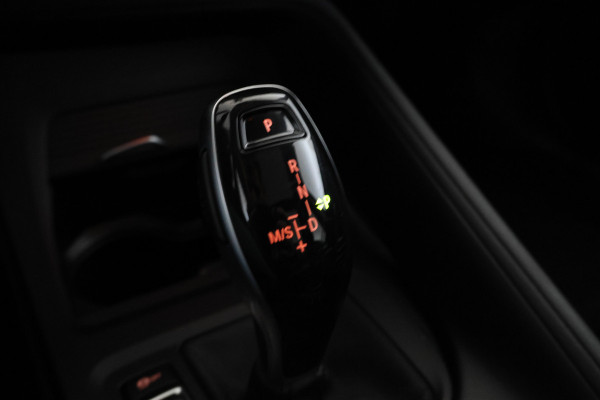 BMW X1 sDrive18d High Executive Automaat, Panorama dak, Navigatie
