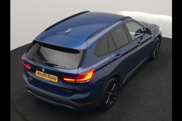 BMW X1 xDrive25e Sportline PHEV 221pk Dealer O.H. | Trekhaak Afn. | Camera | Adaptive LED | Hifi Sound | Sportstoelen Verwarmd | Sfeerverlichting | Apple Carplay | Navigatie | DAB | Cruise Control | Plug In Hybrid |