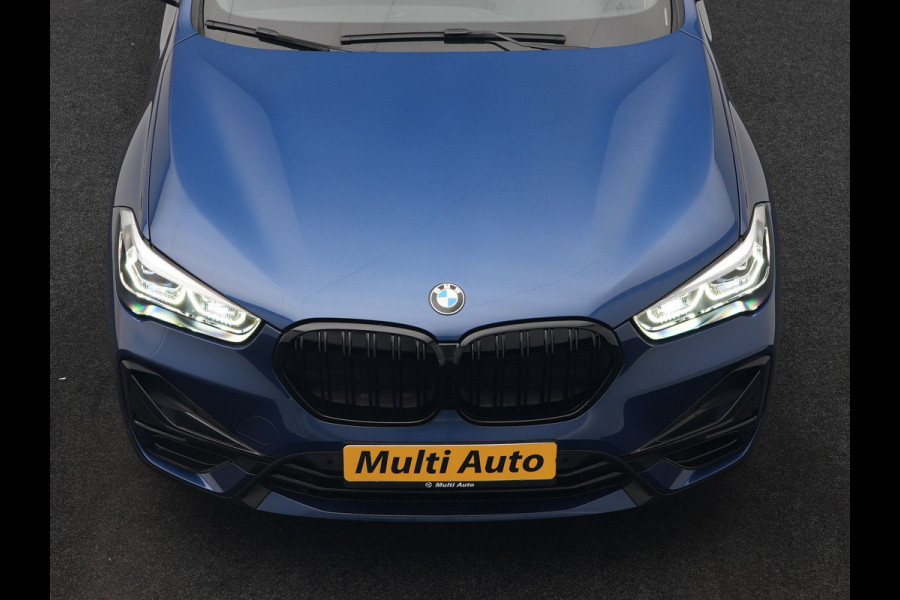 BMW X1 xDrive25e Sportline PHEV 221pk Dealer O.H. | Trekhaak Afn. | Camera | Adaptive LED | Hifi Sound | Sportstoelen Verwarmd | Sfeerverlichting | Apple Carplay | Navigatie | DAB | Cruise Control | Plug In Hybrid |