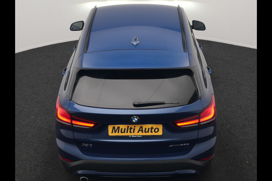 BMW X1 xDrive25e Sportline PHEV 221pk Dealer O.H. | Trekhaak Afn. | Camera | Adaptive LED | Hifi Sound | Sportstoelen Verwarmd | Sfeerverlichting | Apple Carplay | Navigatie | DAB | Cruise Control | Plug In Hybrid |