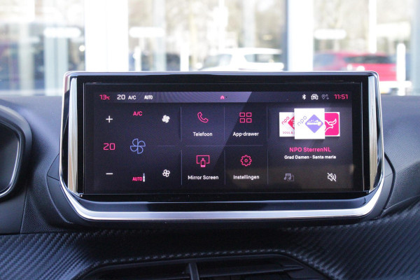 Peugeot 208 1.2 100PK ALLURE | PARKEERSENSOREN VOOR + ACHTER | DRAADLOZE APPLE CARPLAY/ANDROID AUTO | CRUISE CONTROL | DAB+ RADIO | CLIMATE CONTROL | LED KOPLAMPEN | LICHTMETALEN VELGEN 16" |