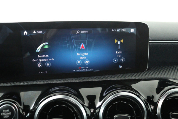 Mercedes-Benz CLA-Klasse 180 Business Solution (PANORAMADAK, TREKHAAK, CAMERA, CRUISE CONTROL, PARKEERSENSOREN)