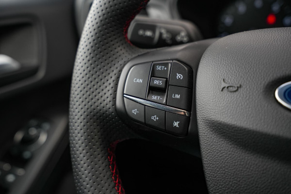 Ford FOCUS Wagon 1.0 EcoBoost Hybrid ST Line