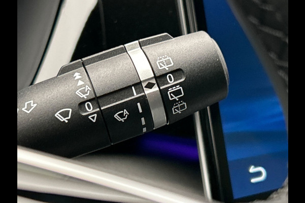 BYD SEAL U 1.5 DM-i Comfort PHEV 125KM-Elektrisch 218PK Pano/Dak, Head/Up Adapt.Cruise/Conrol, 360-Camera, NEW, BTW!!