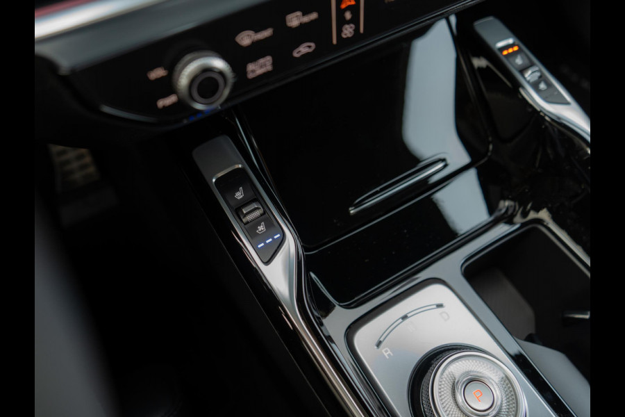 Kia Sorento 1.6 T-GDi Plug-in Hybrid 4WD ExecutiveLine 7p. | VOORRAADVOORDEEL | Bose audio | Schuifkanteldak | Stoel en stuurverwarming |