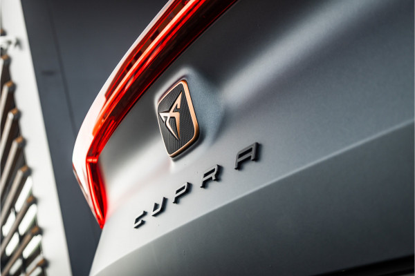 CUPRA Formentor 1.4 e-Hybrid VZ Performance - Panorama | Carbon Seats | Keyless | Camera