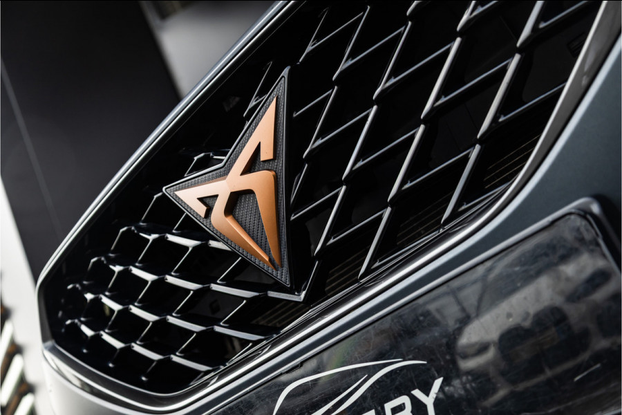 CUPRA Formentor 1.4 e-Hybrid VZ Performance - Panorama | Carbon Seats | Keyless | Camera