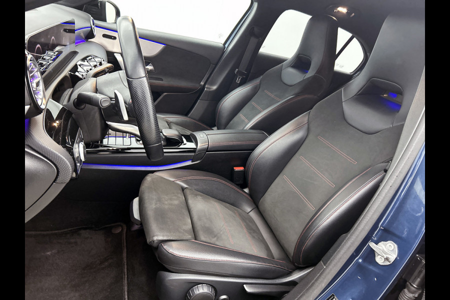 Mercedes-Benz A-Klasse 180 Business Solution AMG (SFEERVERLICHTING, CAMERA, NAVIGATIE, STOELVERWARMING, GOED ONDERHOUDEN)