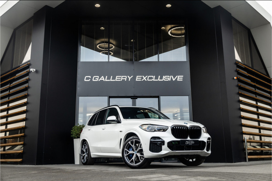 BMW X5 xDrive45e High Executive - M Sport | Swarovski | Elek. Trekhaak | 360 Camera | Memory