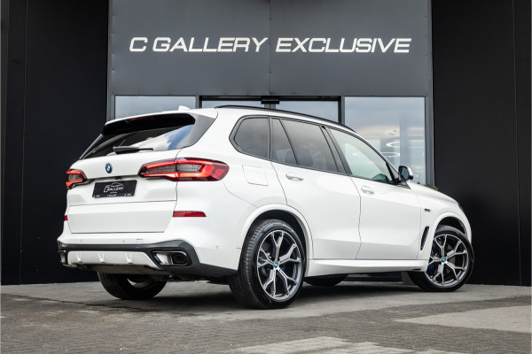 BMW X5 xDrive45e High Executive - M Sport | Swarovski | Elek. Trekhaak | 360 Camera | Memory