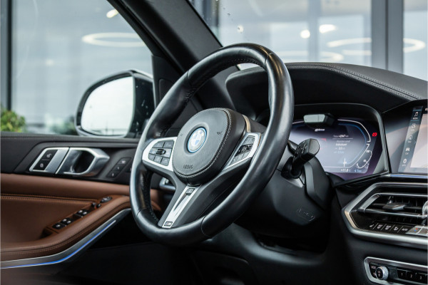 BMW X5 xDrive45e High Executive - M Sport | Swarovski | Elek. Trekhaak | 360 Camera | Memory