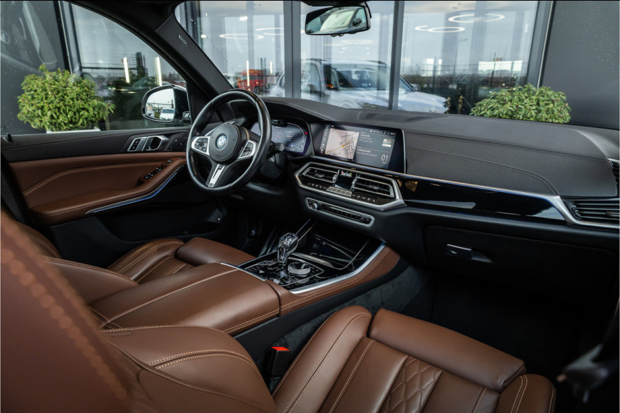 BMW X5 xDrive45e High Executive - M Sport | Swarovski | Elek. Trekhaak | 360 Camera | Memory