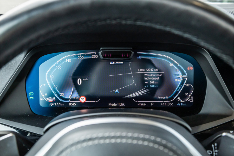 BMW X5 xDrive45e High Executive - M Sport | Swarovski | Elek. Trekhaak | 360 Camera | Memory