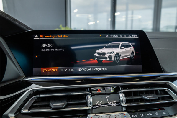 BMW X5 xDrive45e High Executive - M Sport | Swarovski | Elek. Trekhaak | 360 Camera | Memory