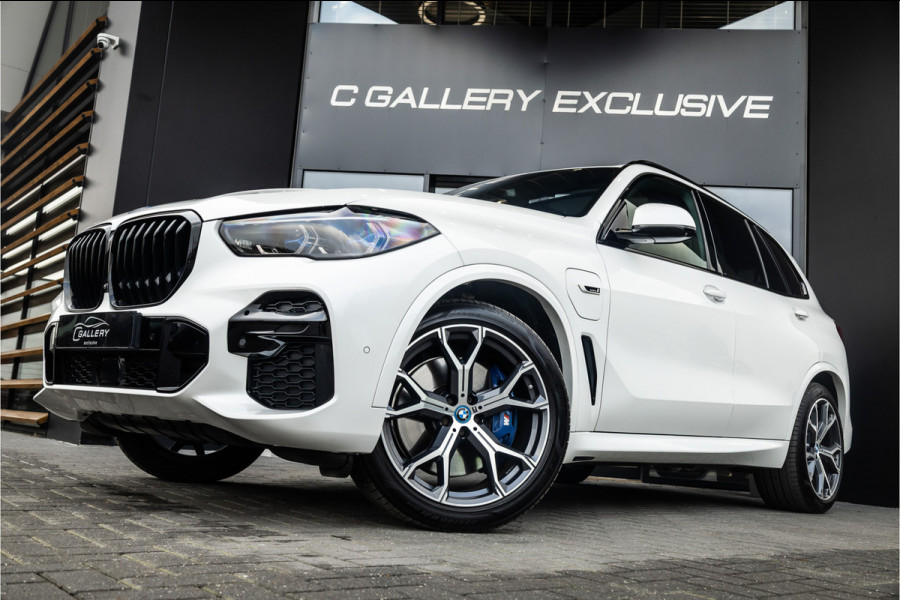 BMW X5 xDrive45e High Executive - M Sport | Swarovski | Elek. Trekhaak | 360 Camera | Memory