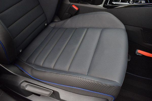 Volkswagen Golf R Performance 2.0 TSI 333pk 4-Motion | Origineel NL | Akrapovič