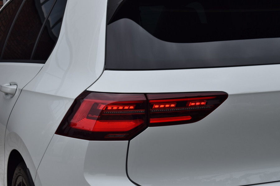 Volkswagen Golf R Performance 2.0 TSI 333pk 4-Motion | Origineel NL | Akrapovič