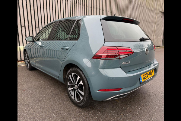 Volkswagen Golf 1.5 TSI Highline Business R / Panoramadak