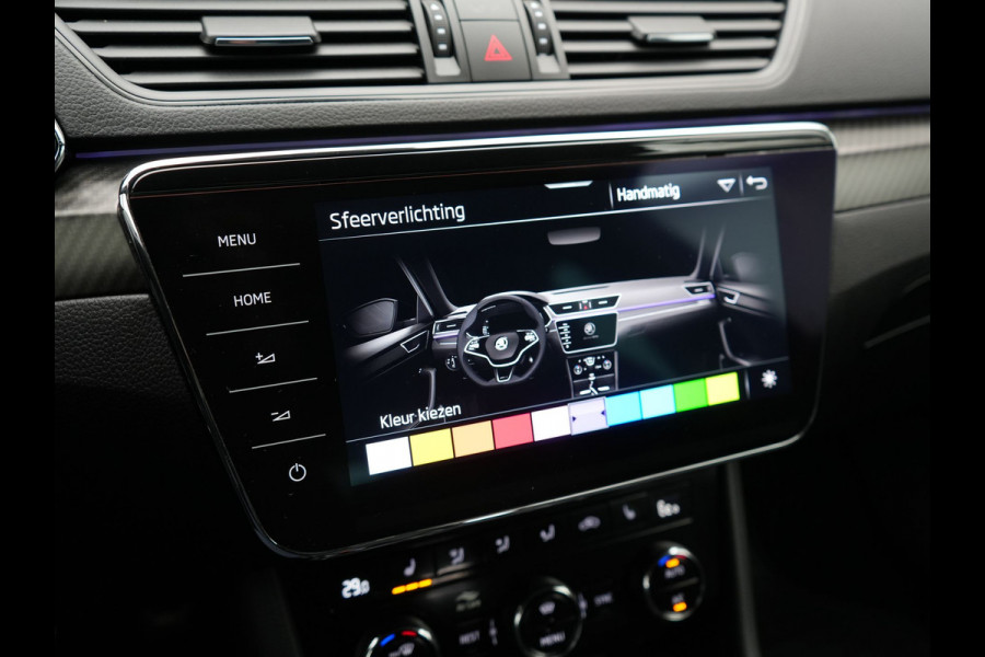 Škoda Superb Combi 1.4 TSI iV Sportline Business PHEV 218pk Dealer O.H | Trekhaak af Fabriek | Adaptive Cruise | 360 Camera | Alcantara Sportstoelen Memory & Verwarmd | 19"L.M | Keyless | Crystal LED | Plug In Hybrid |