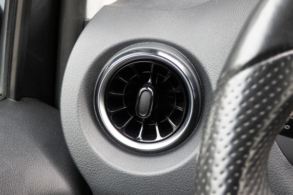 Mercedes-Benz Vito | ADAPTIEVE CRUISE CONTROL | CAMERA | TREKHAAK | STOELVERWARMING | DUBBELE SCHUIFDEUR